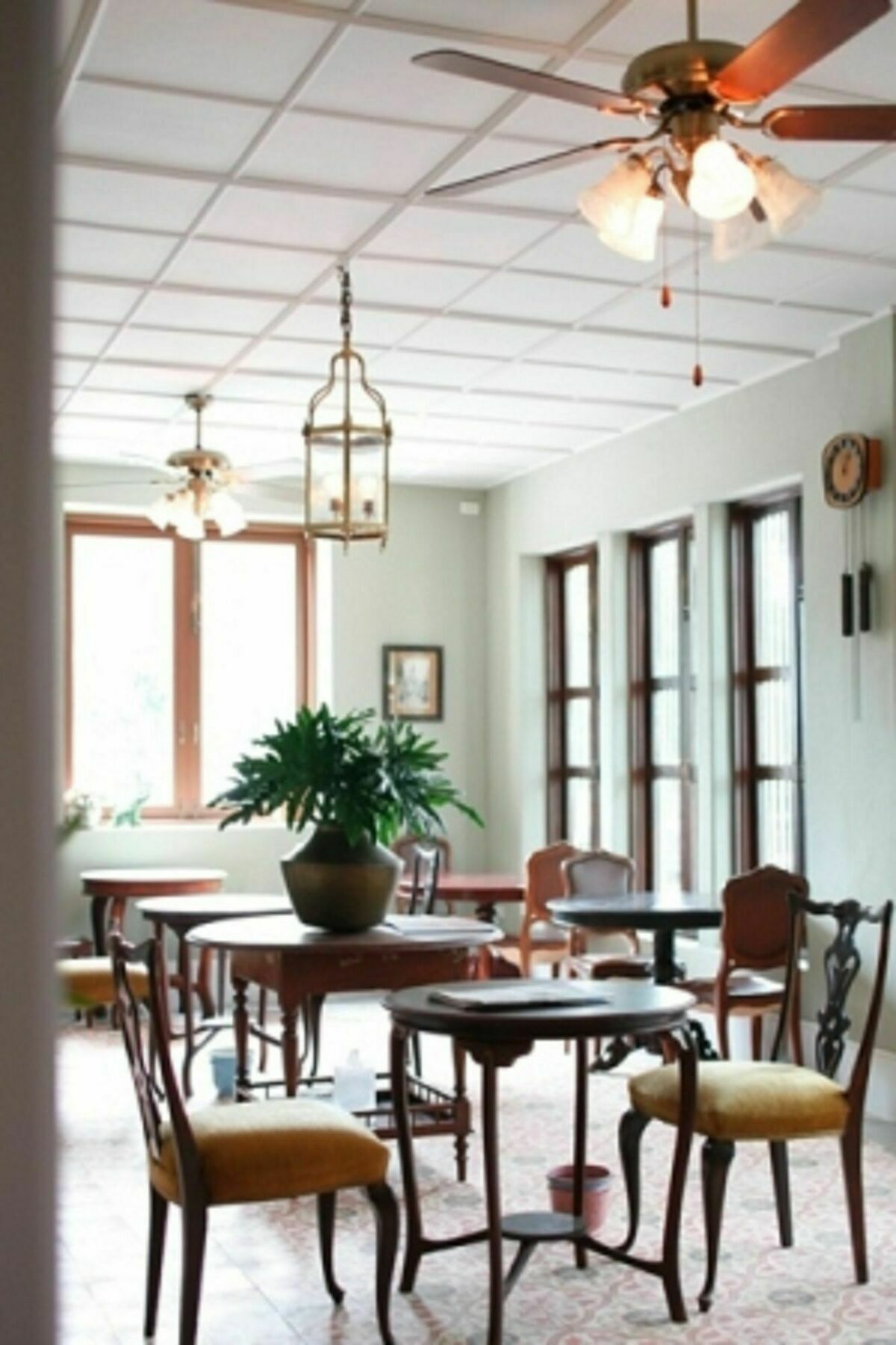 The Asadang Bed And Breakfast Bangkok Ngoại thất bức ảnh